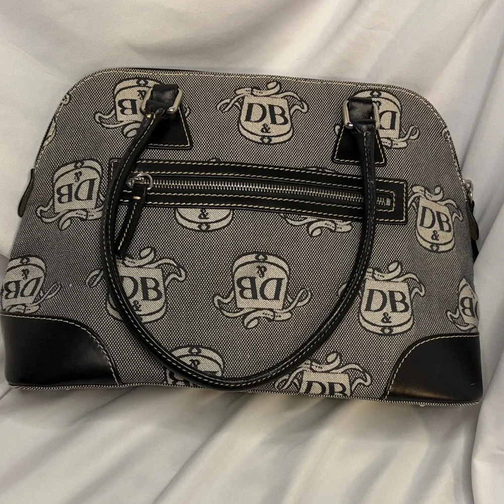 Black and Gray Bag